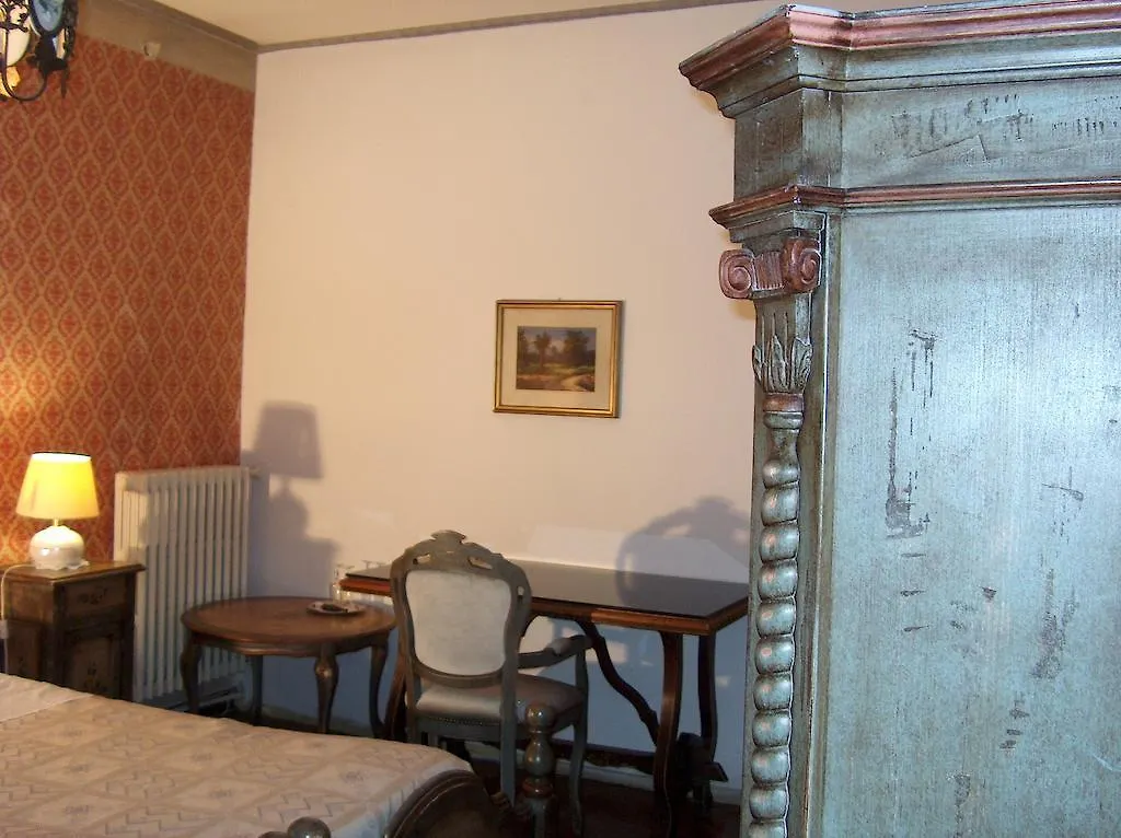 ベッド・アンド・ブレックファスト B & B Privacyフェラーラ