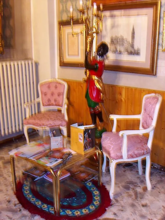 B & B Privacy Ferrara Italia