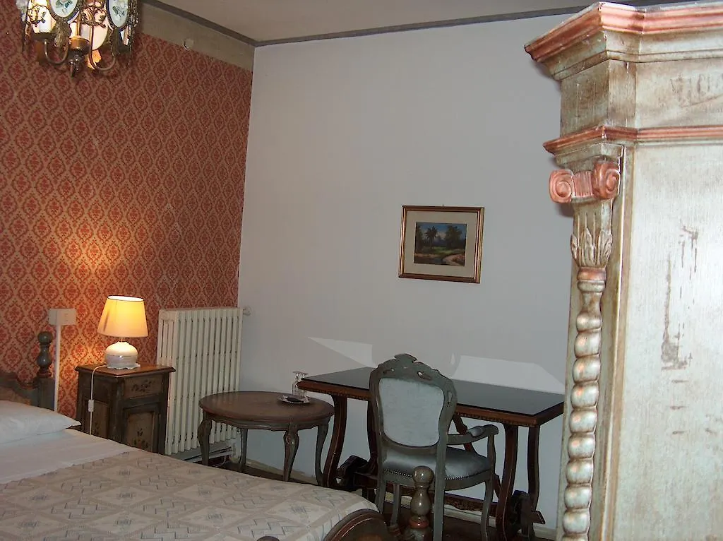Bed & Breakfast B & B Privacy Ferrara Italia